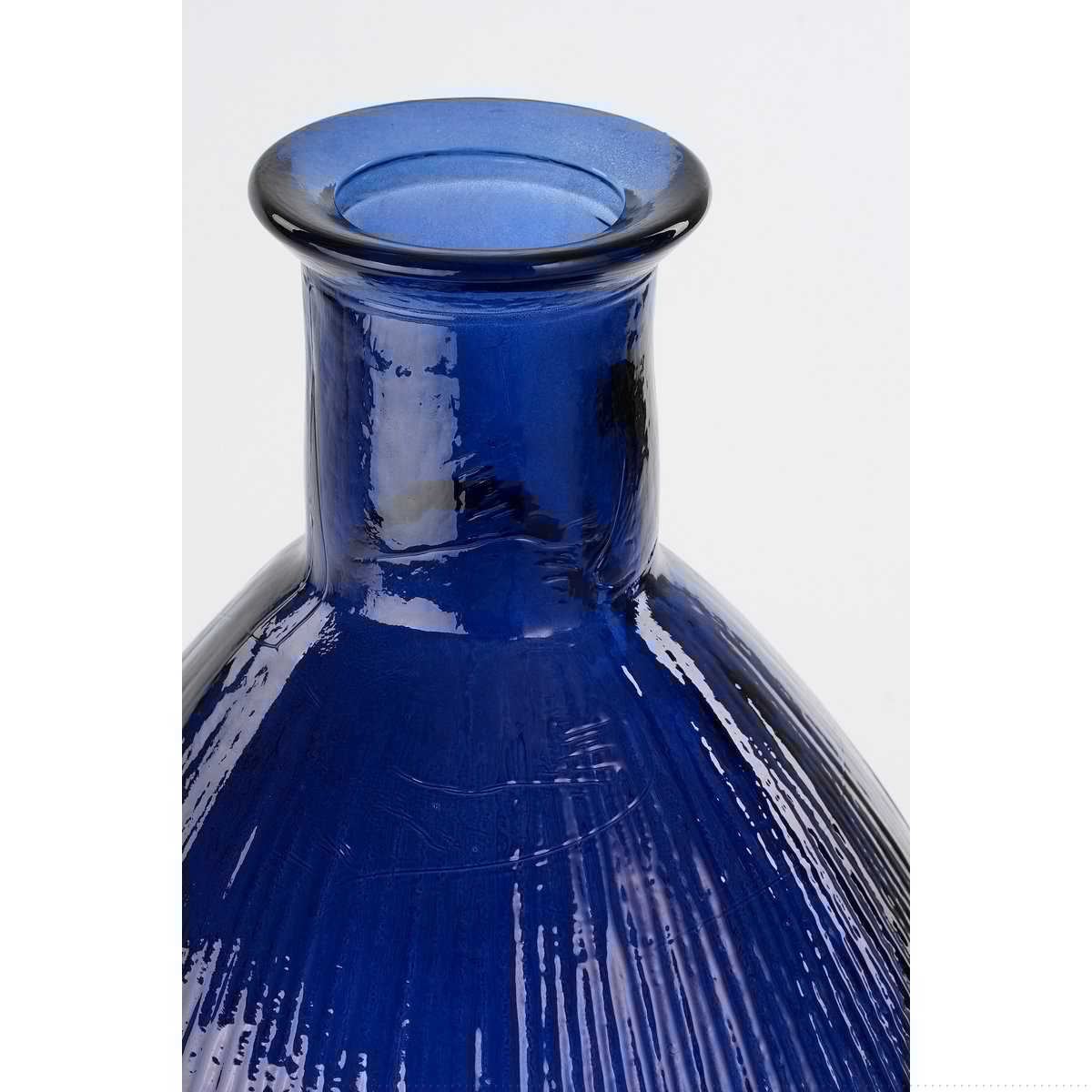 Mica Decorations - Firenza Fles Vaas - H59 x Ø29 cm - Gerecycled Glas - Donkerblauw