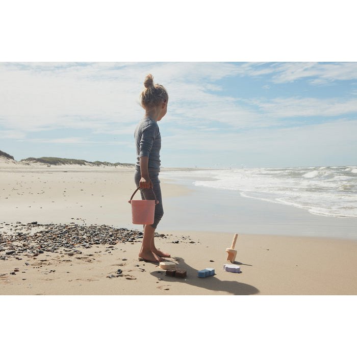 OYOY - Leo Strandset