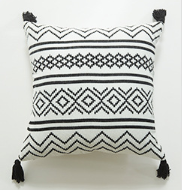 By Javy - Kussenhoes Kwastje Geometrisch