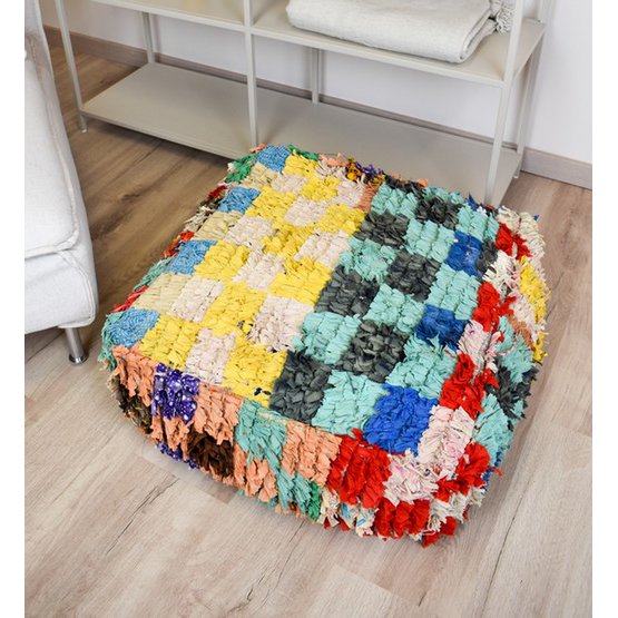 Poufs & Kissen – Marokkanisches Bodenkissen – K986
