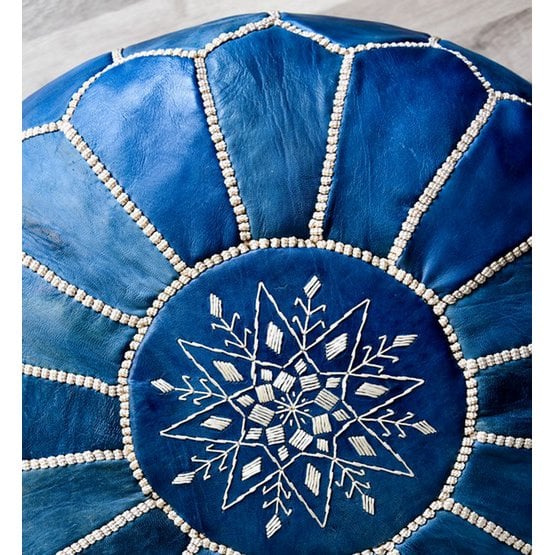 Poufs & Kissen - Lederpouf - Himmelblau - gefüllt geliefert