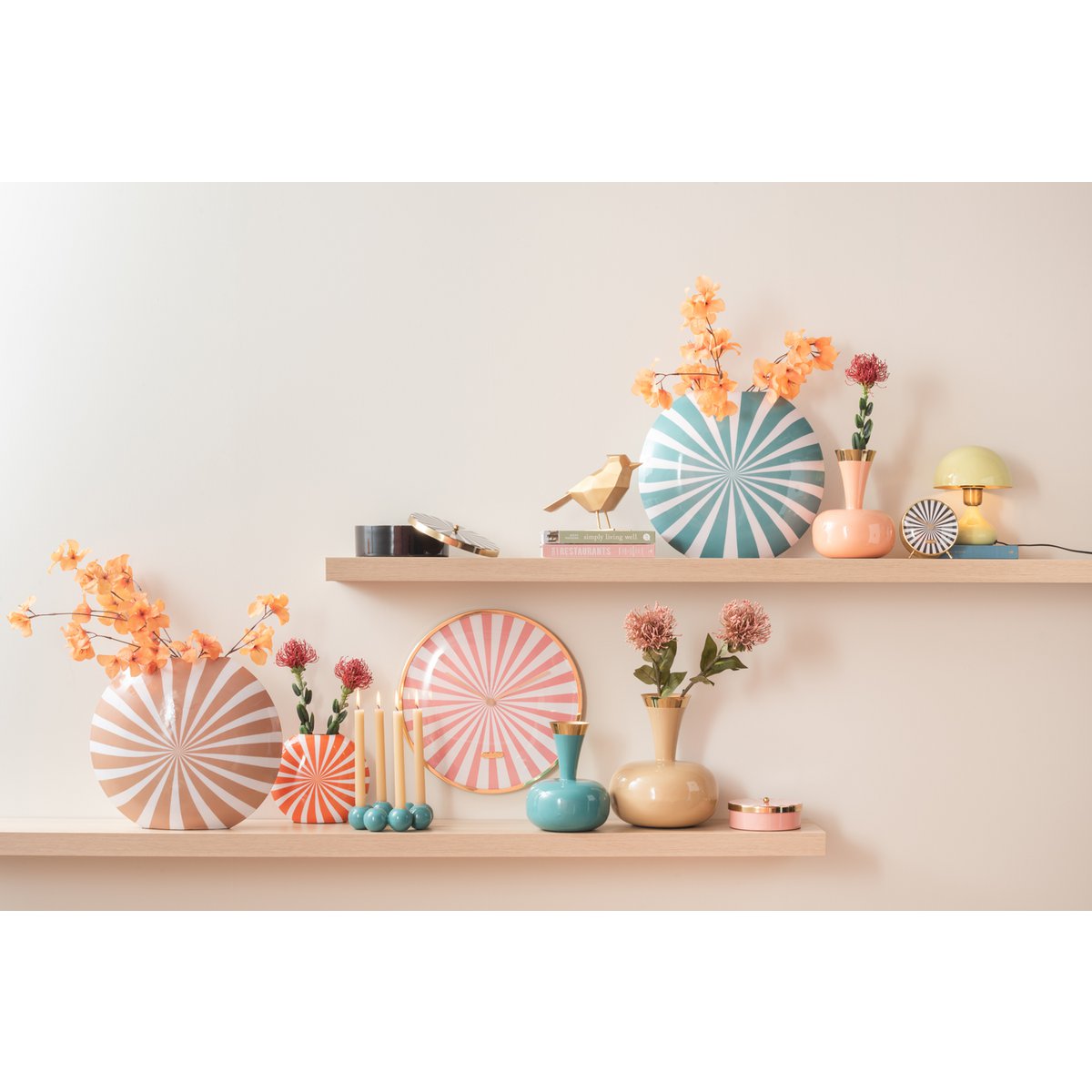 Present Time - Vase Yara