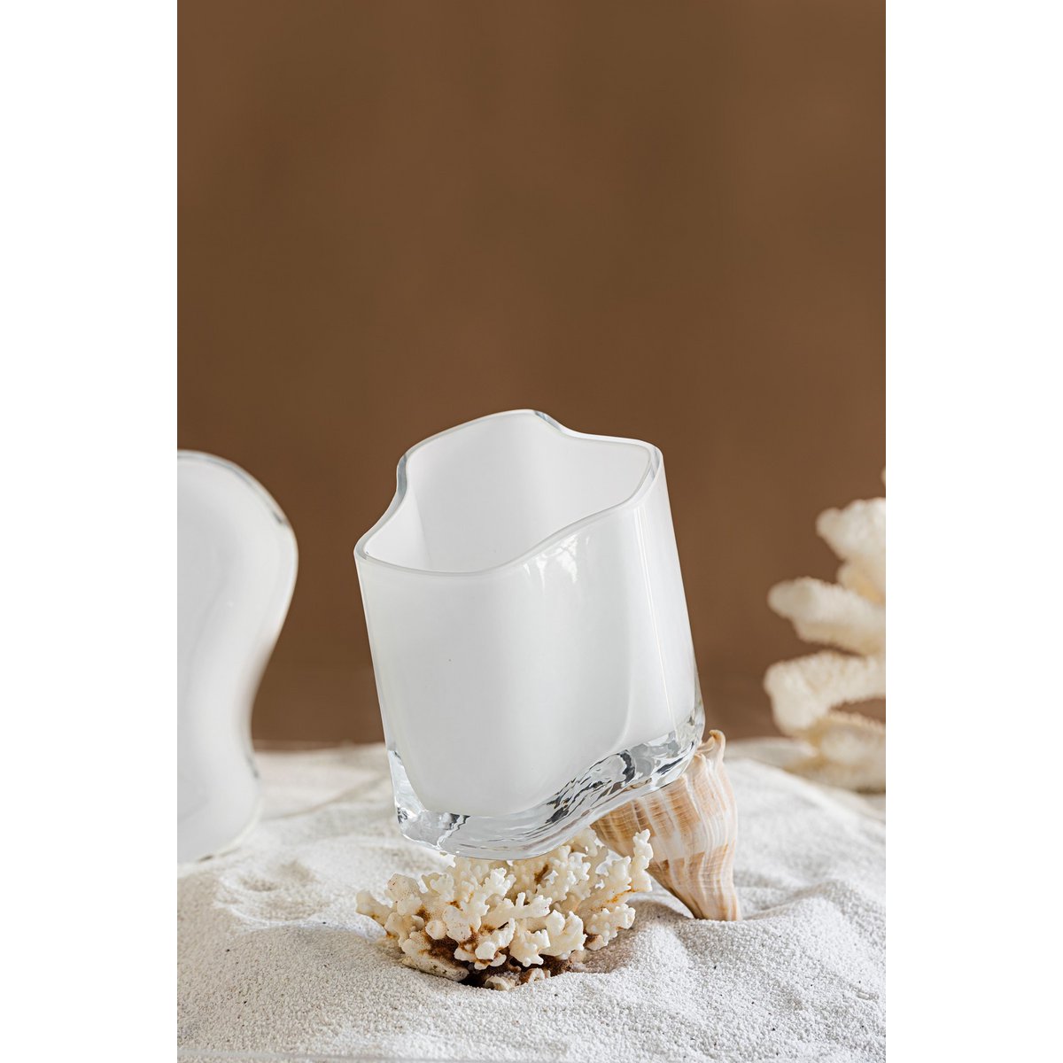 Element Accessories - Nieuwe moderne designvaas geïnspireerd op CORAL en Aalto, COR13WH