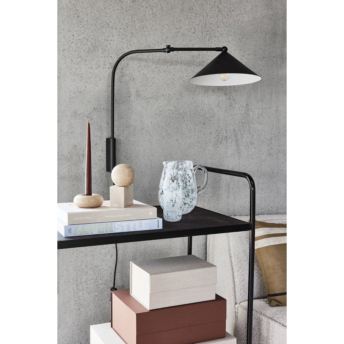 OYOY – Savi Marmor-Buchstütze – Quadratisch