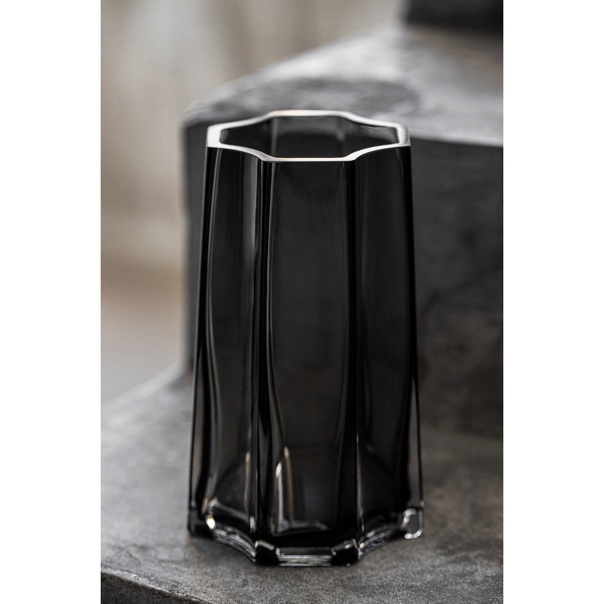 Element Accessories - Modern-Klassiek Luxe hoge vaas, stijlvol Belgisch design, LENOX 40 Grijs