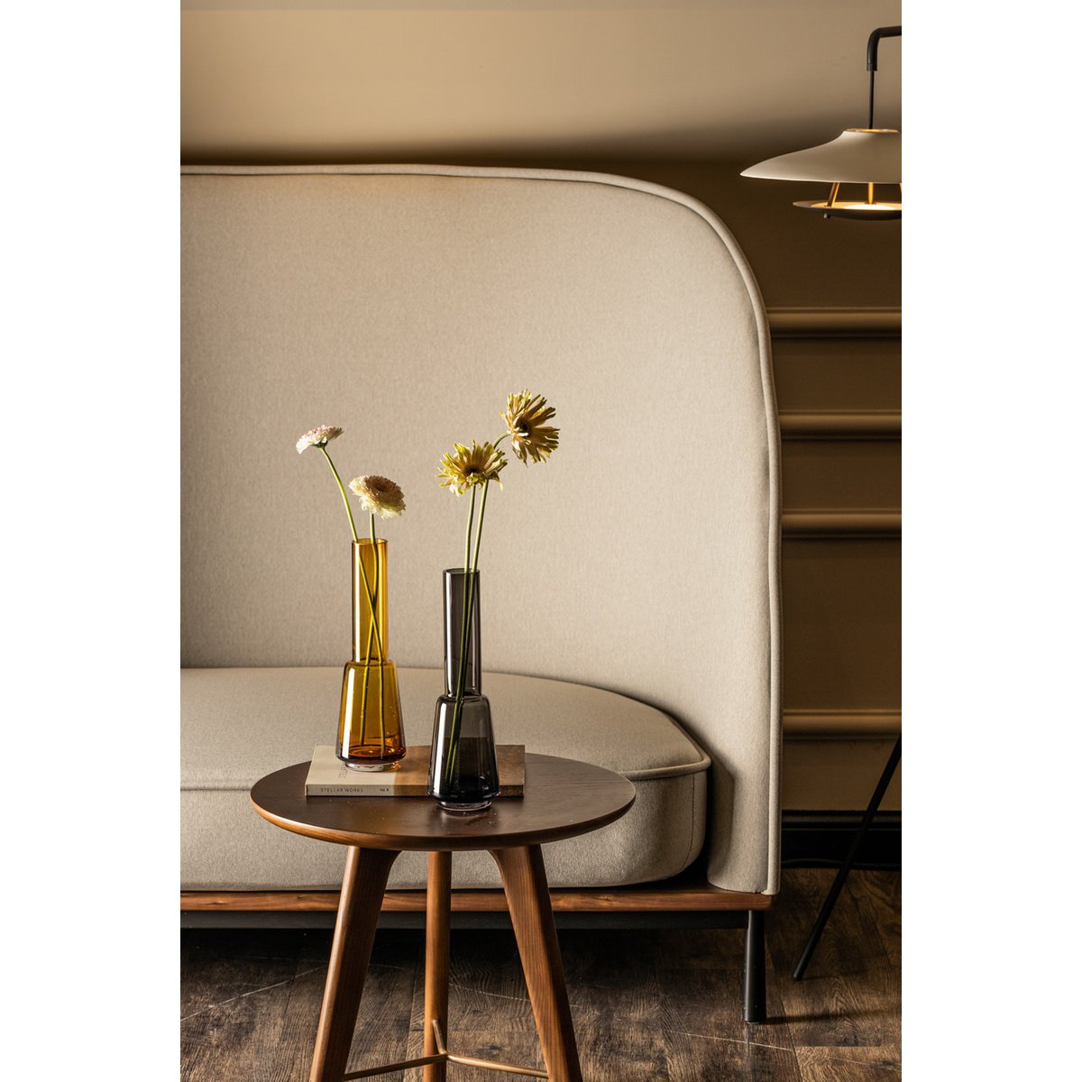 Element Accessories - Moderne retro design grote vaas, diepgrijze kleur, TYLER14 grijs