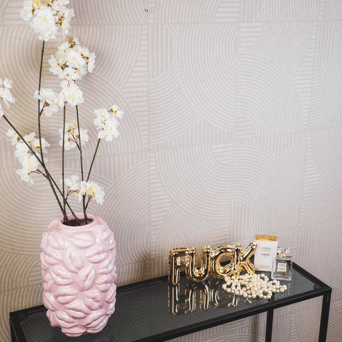 Housevitamin - Vaas - Kisses - Keramiek - Lichtroze - 17x17x27cm