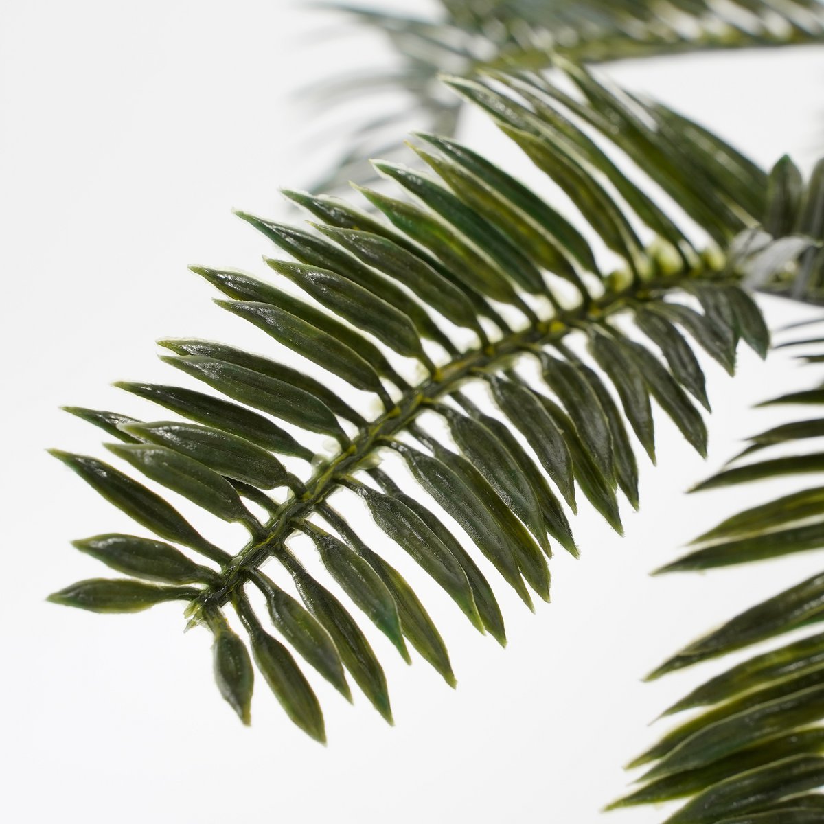 Glimmerdekorationen – Künstliche Cycas-Palme im Blumentopf – H33 x Ø34 cm – Grün