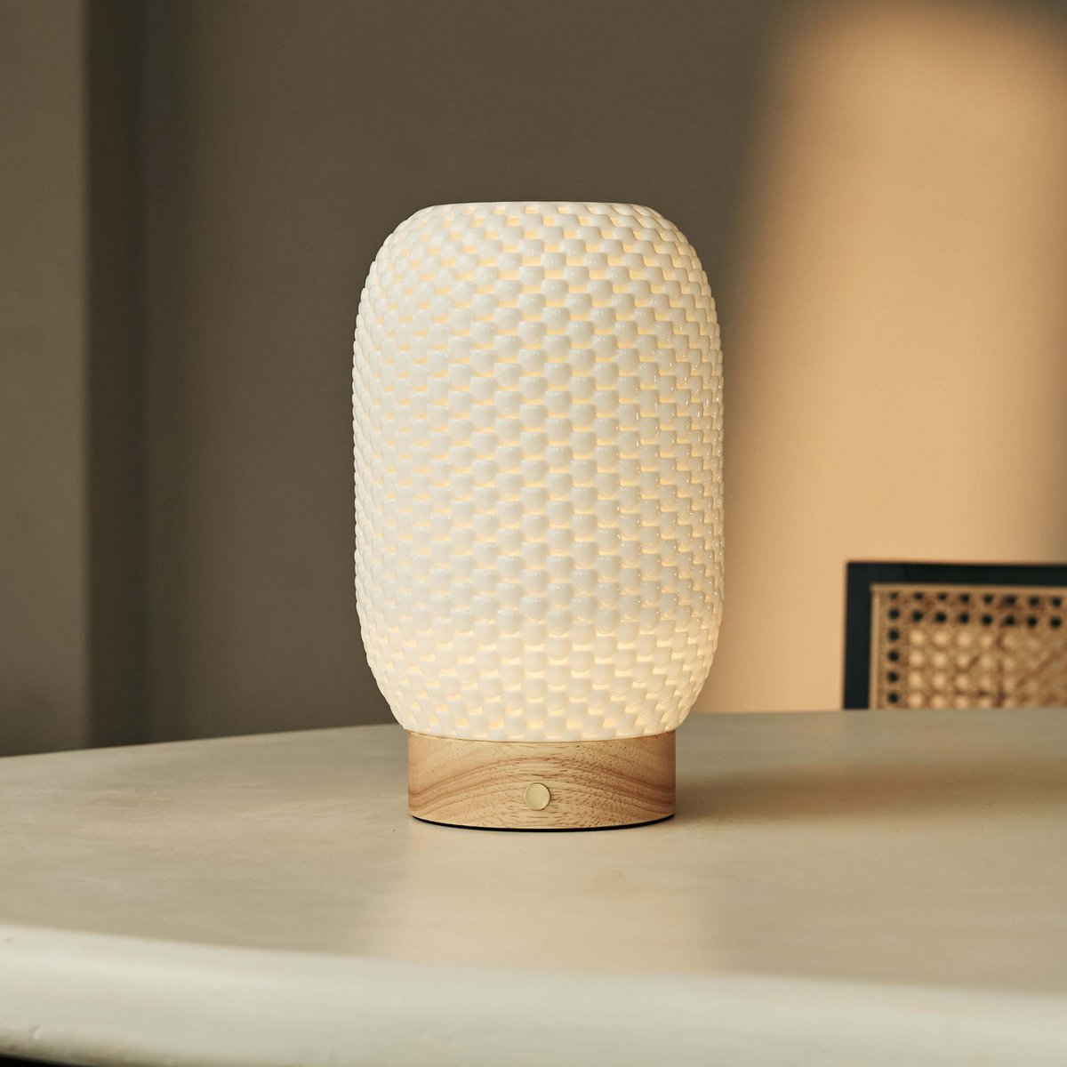 Tavellio-Amsterdam - Aurora lichtbruine draadloze tafellamp in 3D-geprinte porselein-oplaadbaar, dimbaar en tot 100 uur licht