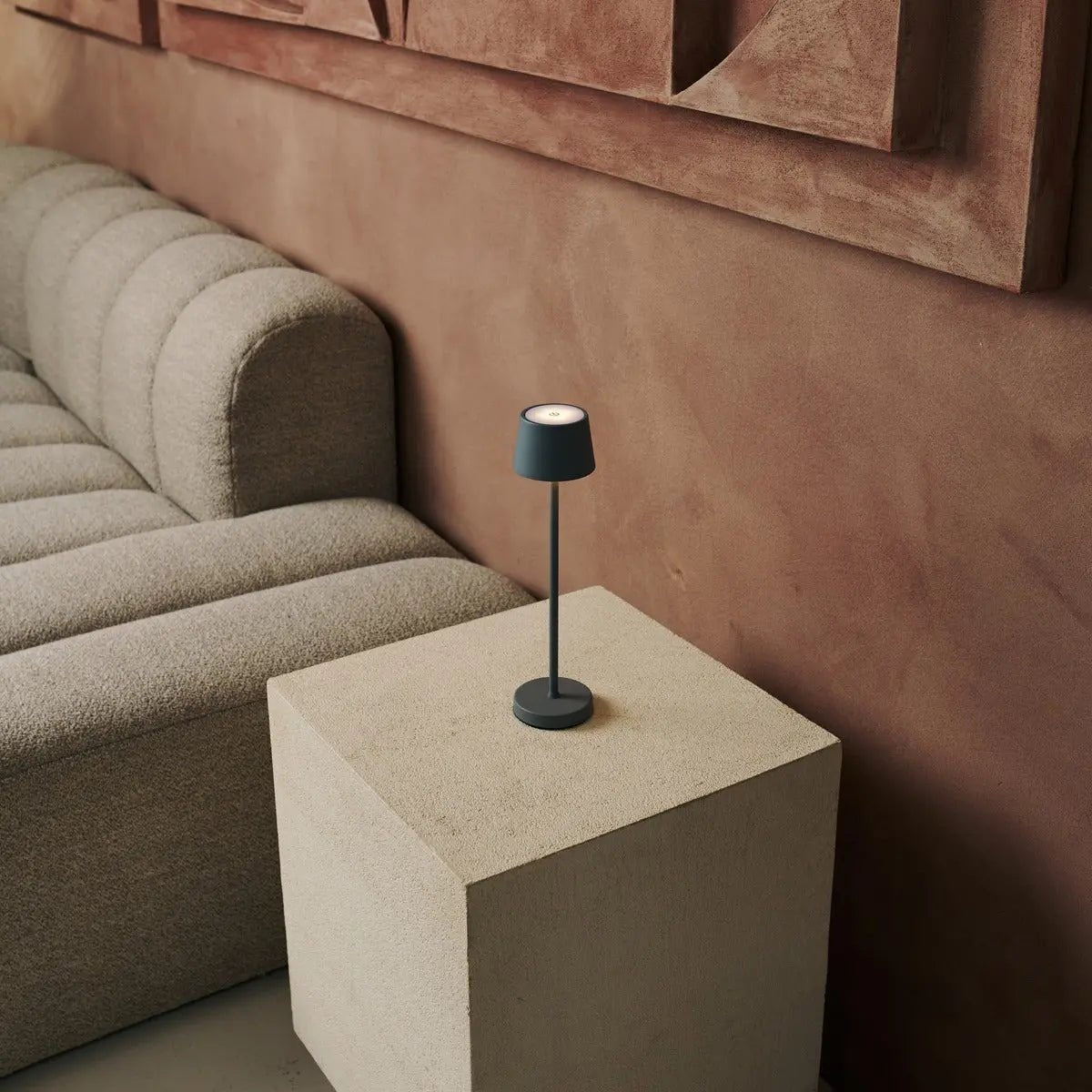 Tavellio-Amsterdam - Vondel Mini Mouse Grijs Oplaadbare en draadloze lamp