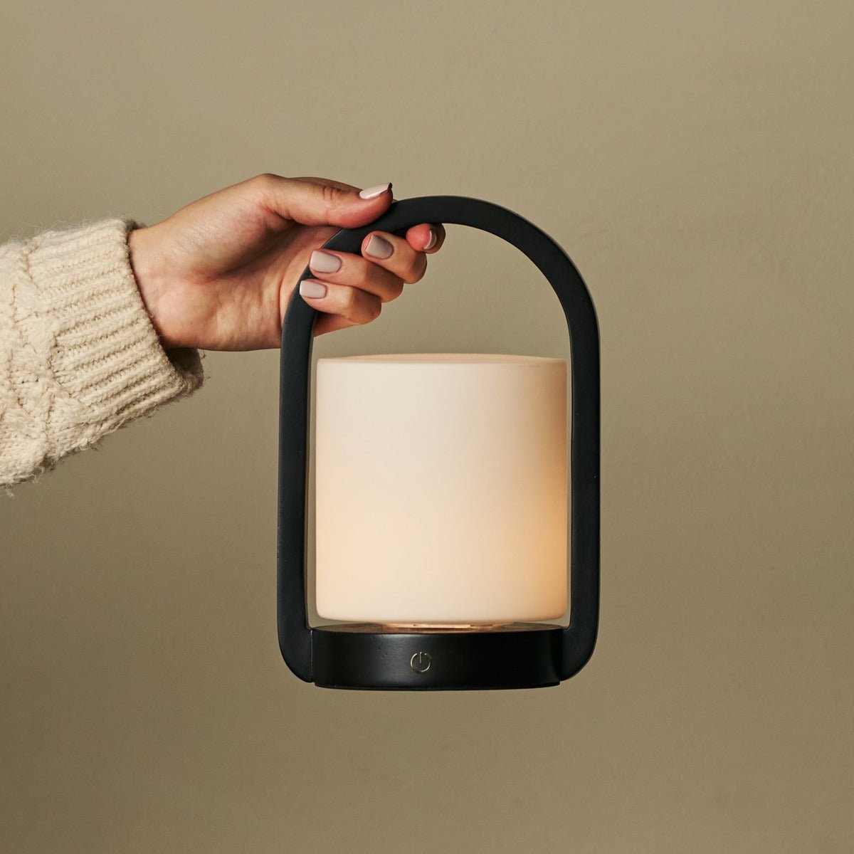 Tavellio-Amsterdam - George donkerbruine houten lamp – oplaadbaar, dimbaar en draagbaar