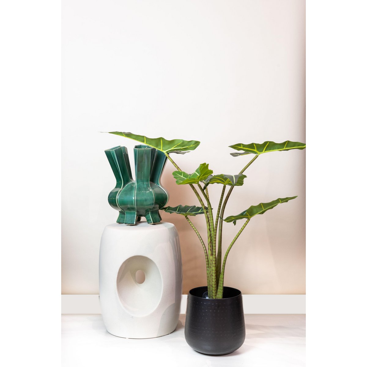 Green BoutiQ - Kunstplant - Alocasia Frydek - Olifantsoor - 80 cm