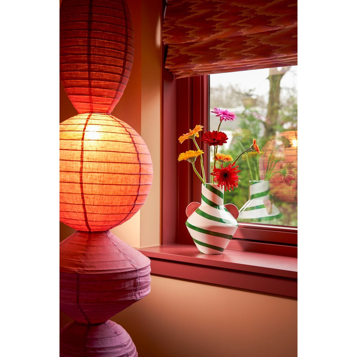 Glimmerdekorationen - Stratt Vase - H28 x Ø22 cm - Keramik - Grün