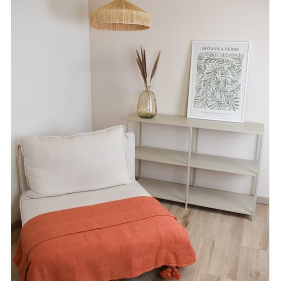 Poufs & Kissen – Orangefarbene Pompom-Decke