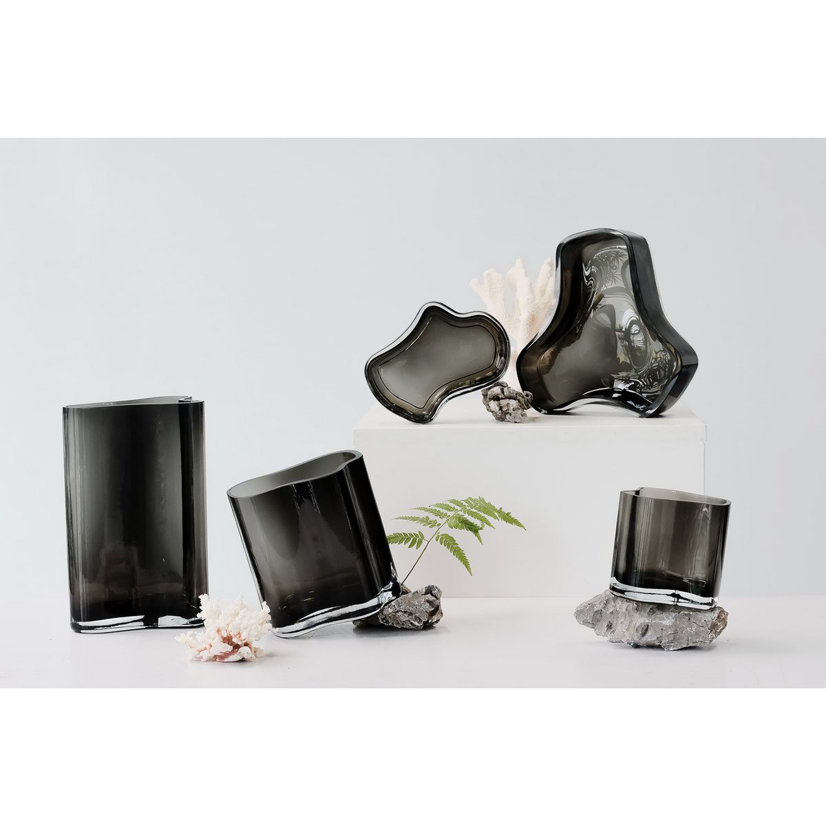 Element Accessories - Nieuw modern design grote kom of bord, geïnspireerd op CORAL en Aalto, COR08GR