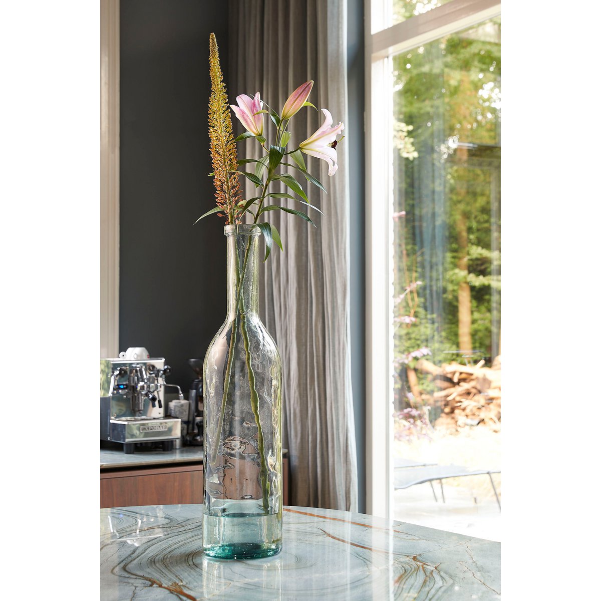 Mica Decorations - Rioja Flaschenvase - H75 x Ø18 cm - Recyceltes Glas - Dunkelgrau