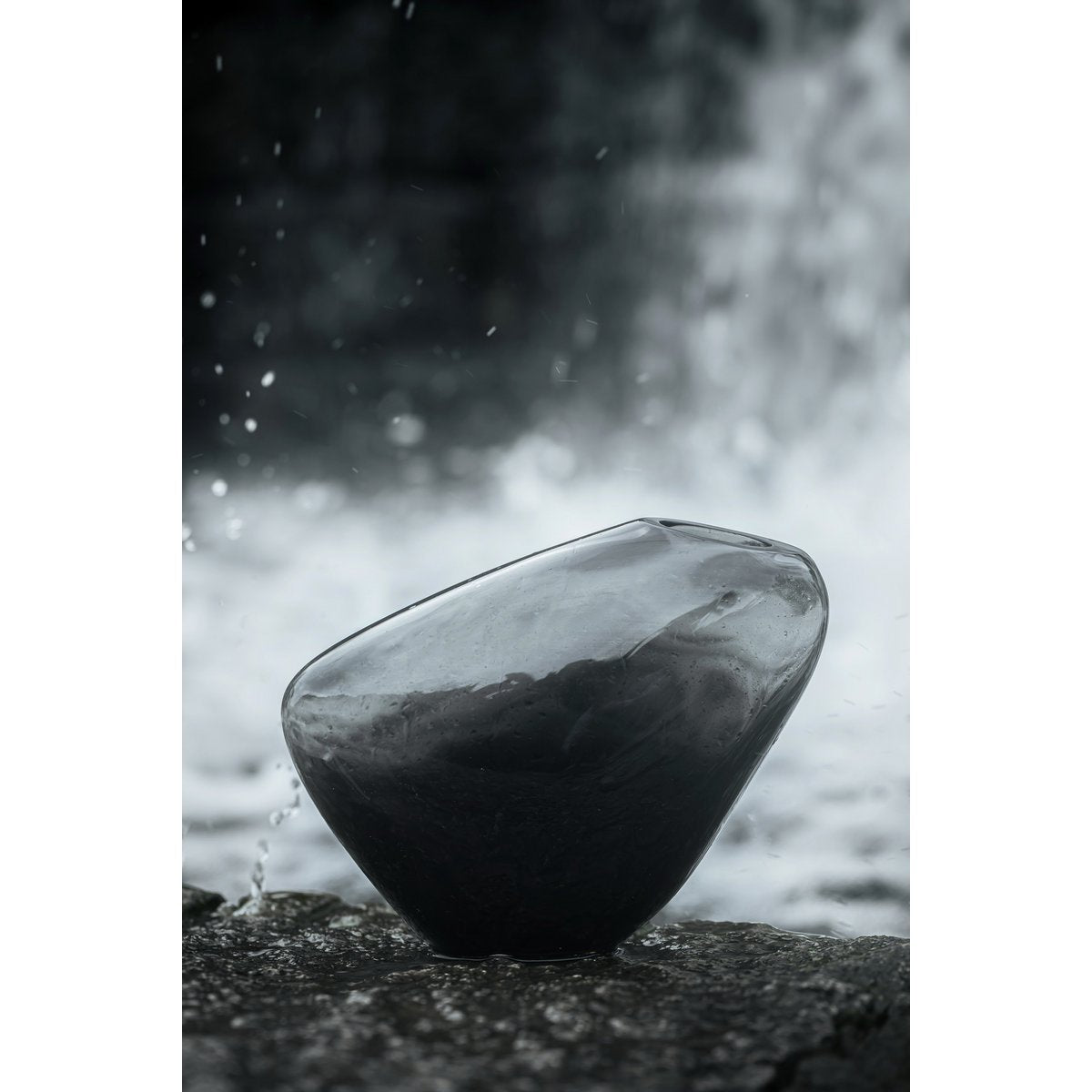 Element Accessories - Moderne vaas, hoge design organische vorm, KOOKY16GR