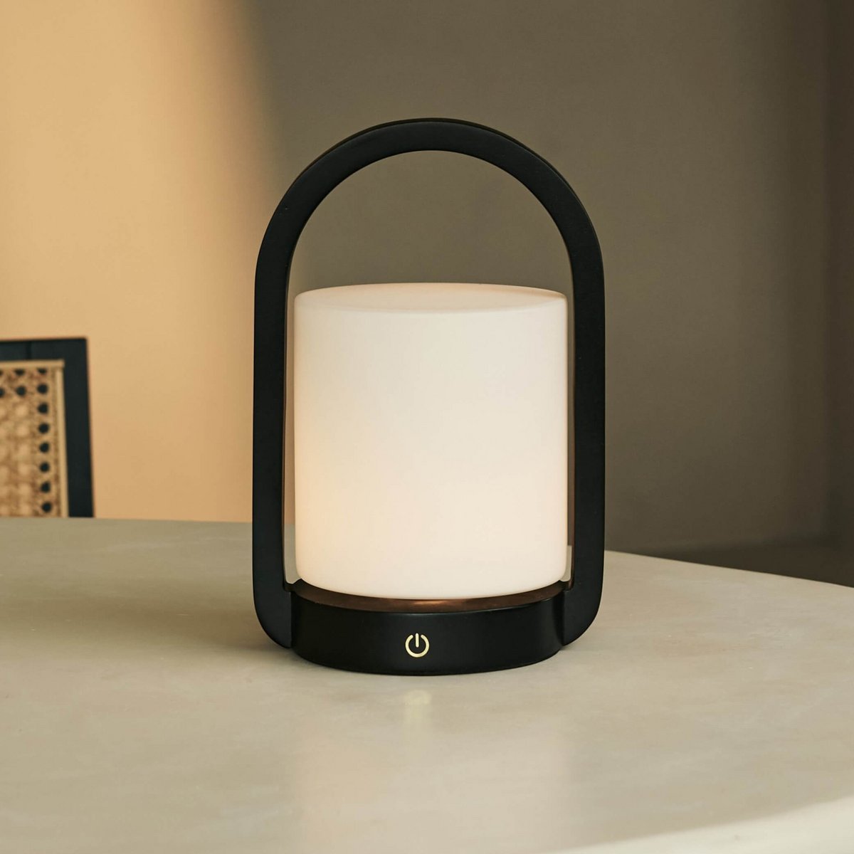 Tavellio-Amsterdam - George donkerbruine houten lamp – oplaadbaar, dimbaar en draagbaar