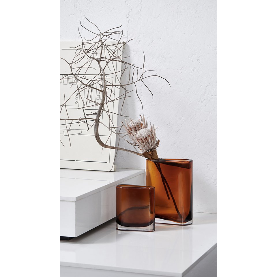 Element Accessories - Glazen vaas assymetrische eekhoorn vorm buis, serie: BADEN