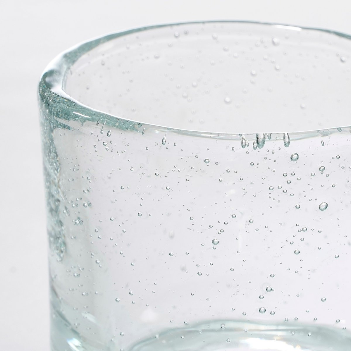 Glimmerdekorationen - Estelle Vase - H8 x Ø9 cm - Transparent