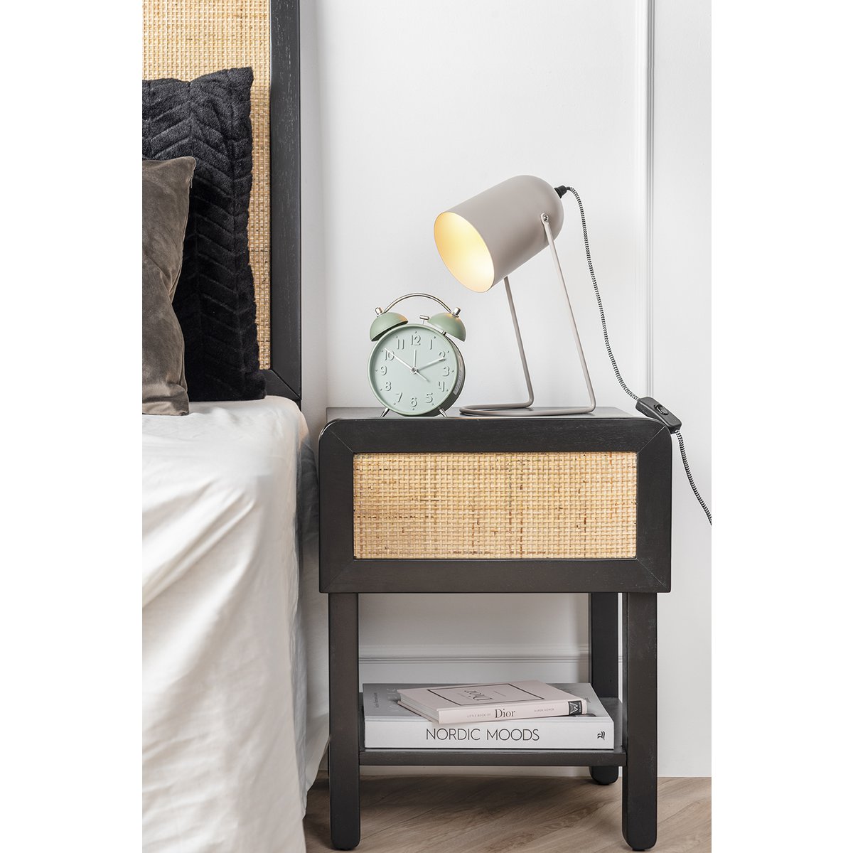 Karlsson - Wecker ikonisch