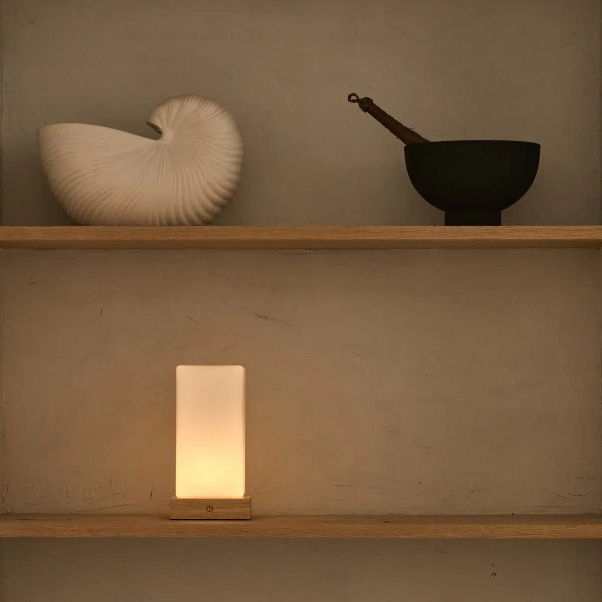 Tavellio-Amsterdam - Zayn lichtbruine houten oplaadbare lamp L | Dimbaar en draagbaar | Batterijduur van 80 uur