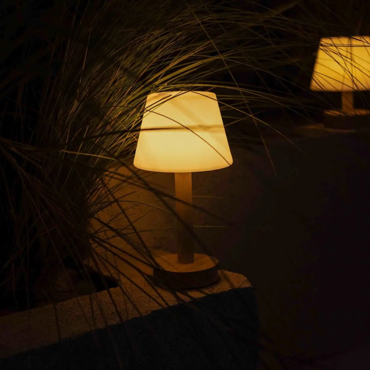 Tavellio-Amsterdam - Zoë Lichtbruine Houten Oplaadbare Tafellamp | Dimbaar en draagbaar | Batterijduur van 80 uur