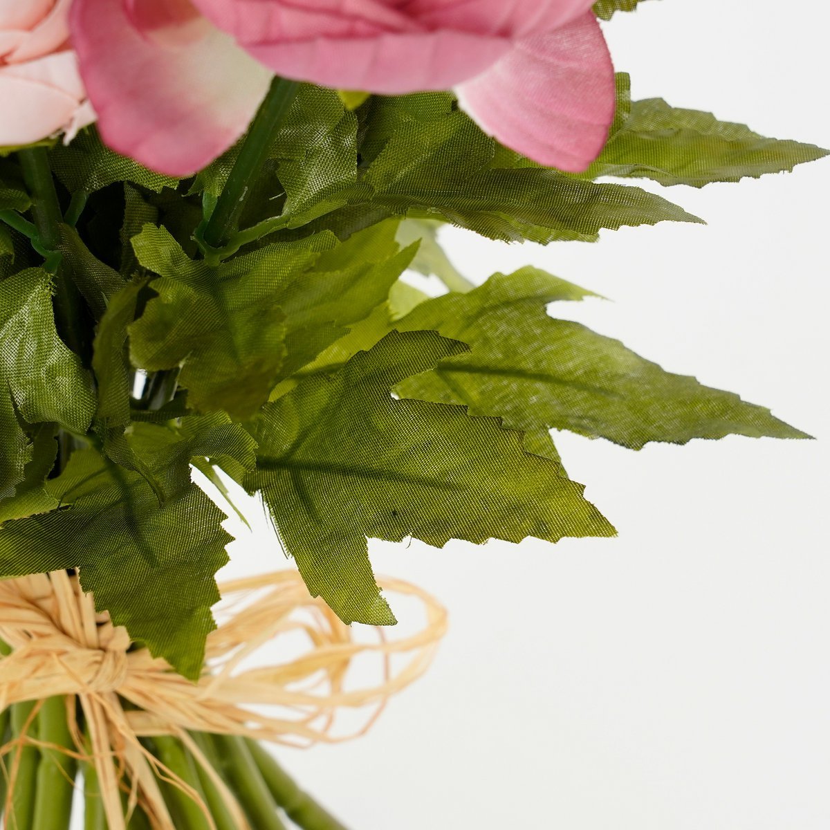 Glimmerdekorationen – Strauß künstlicher Ranunkeln – H35 x Ø26 cm – Rosa