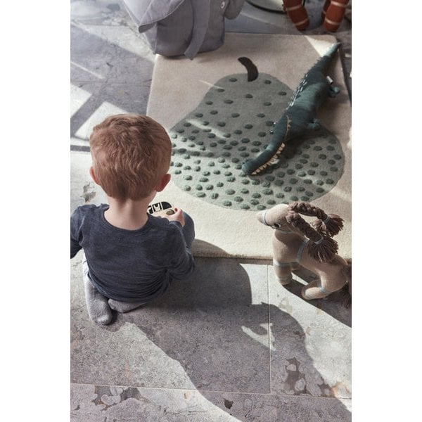 OYOY - Birnenförmiger getufteter Teppich