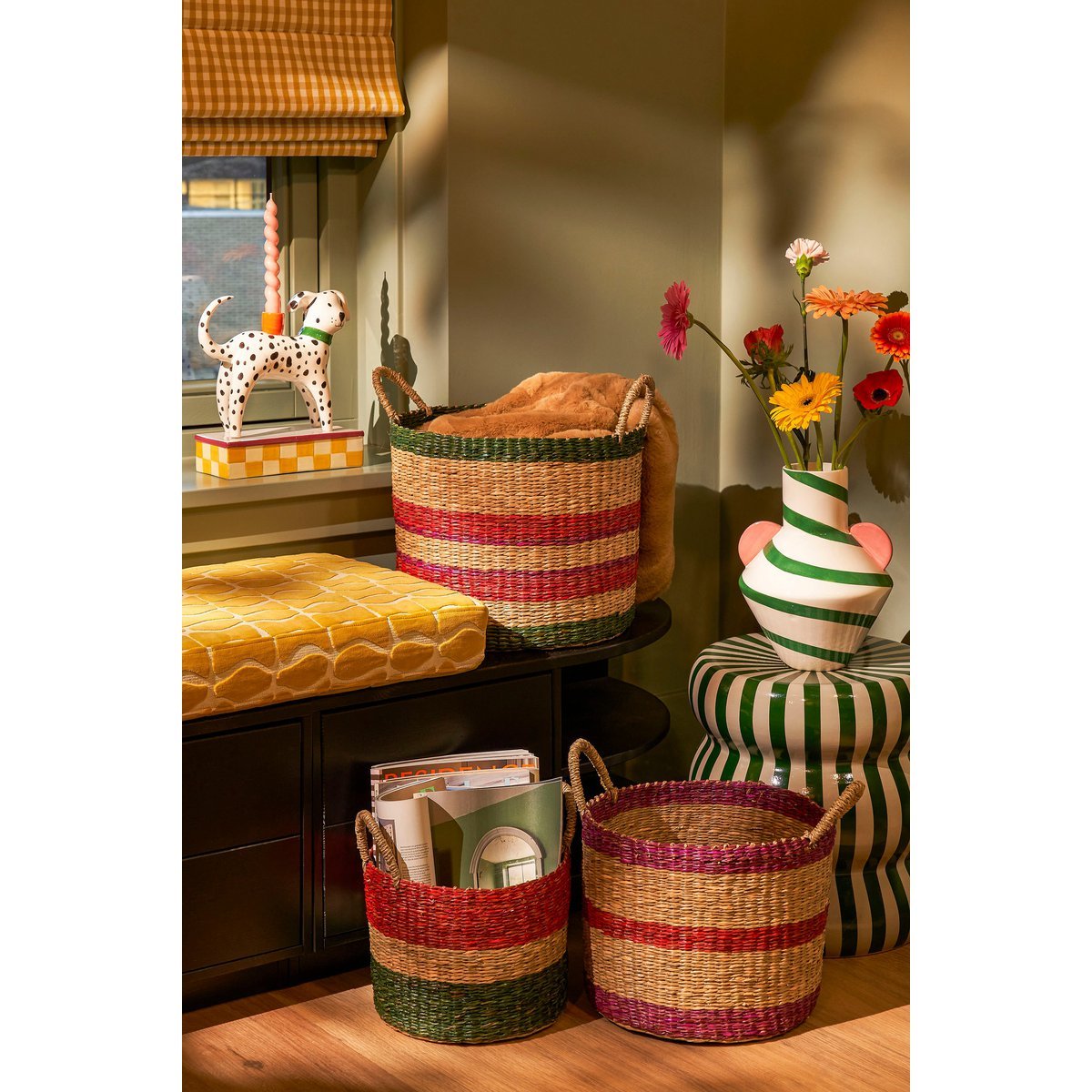 Mica Decorations – Kerzenständer Hund – L25,5 x B10,5 x H26,5 cm – Keramik – Weiß