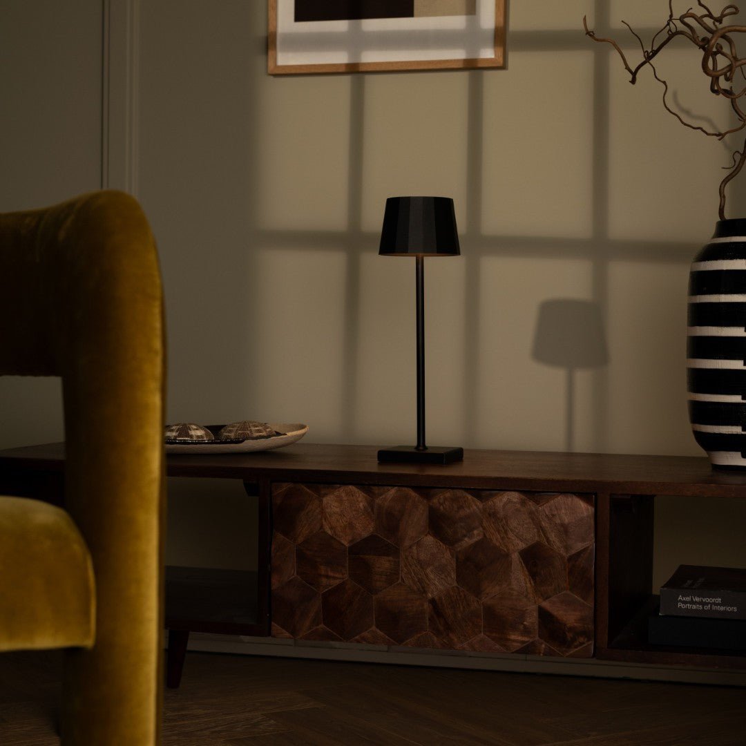 Tavellio-Amsterdam - William Black oplaadbare ijzeren tafellamp | Dimbaar en draagbaar | Batterijduur van 100 uur