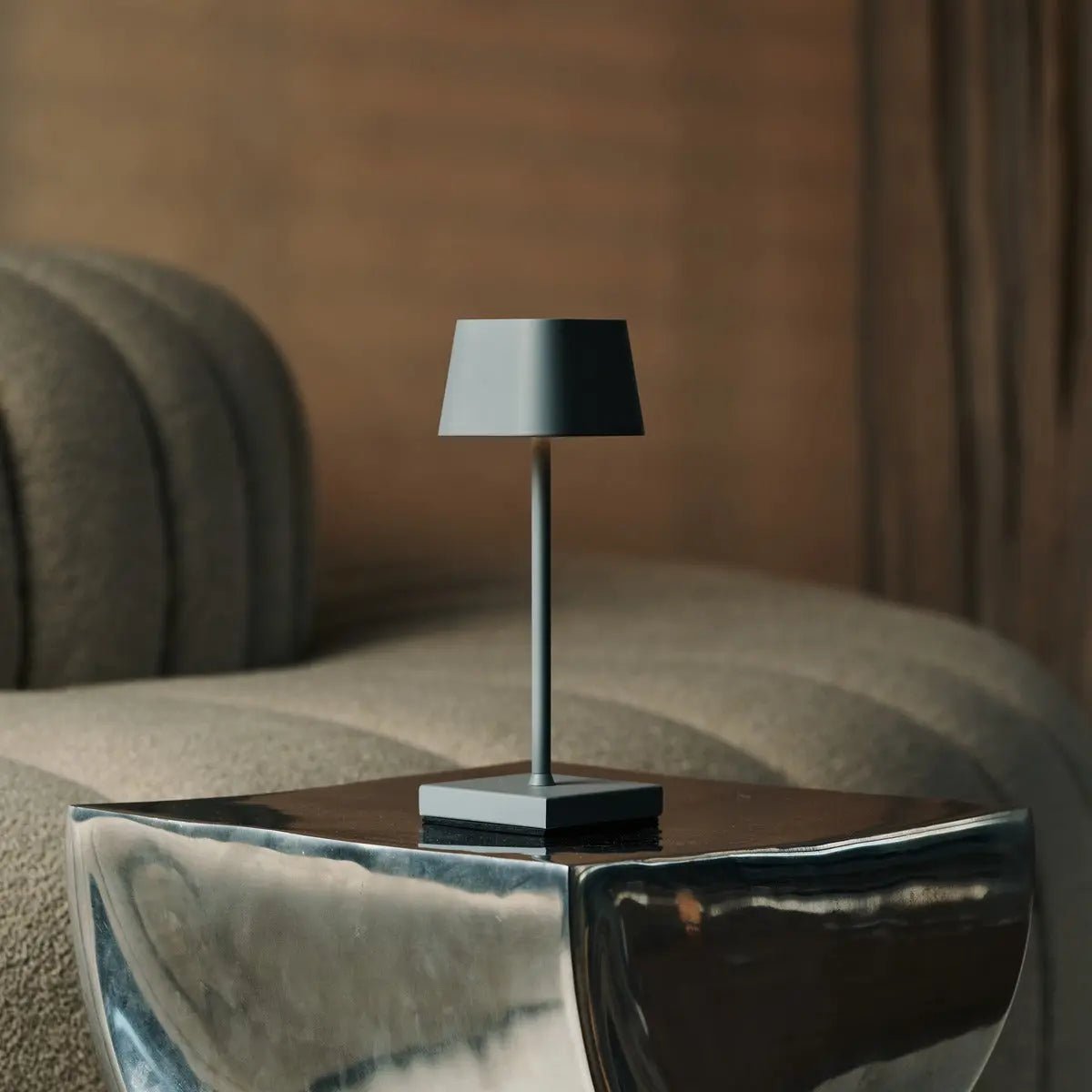 Tavellio-Amsterdam - Sarphati Mini Mouse Grijs Draadloze tafellamp | Oplaadbaar en dimbaar