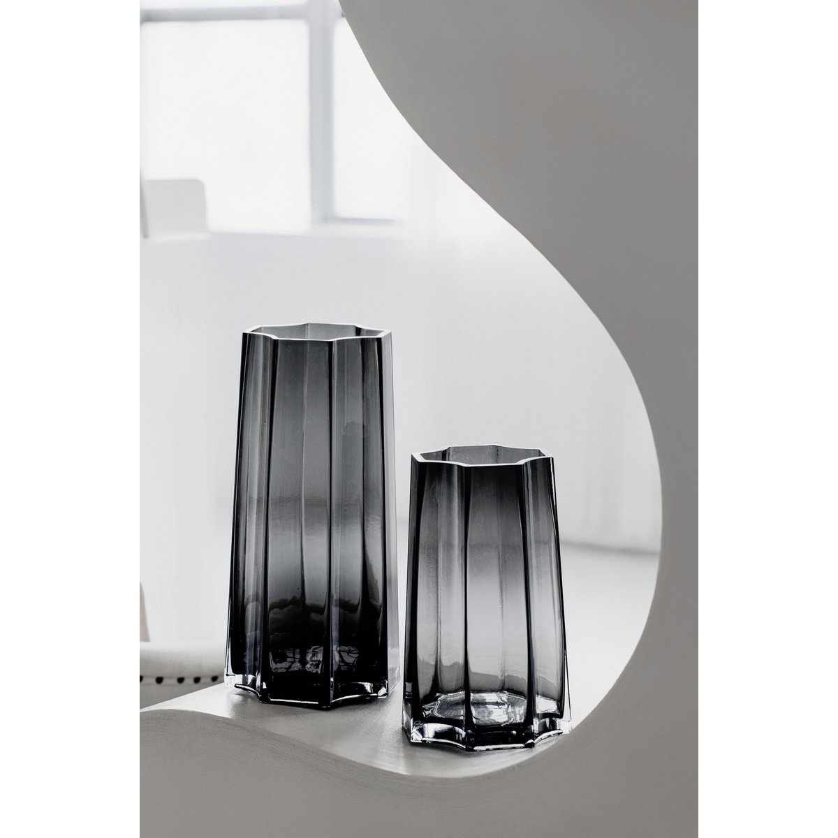 Element Accessories - Modern-Klassiek Luxe hoge vaas, stijlvol Belgisch design, LENOX 40 Grijs