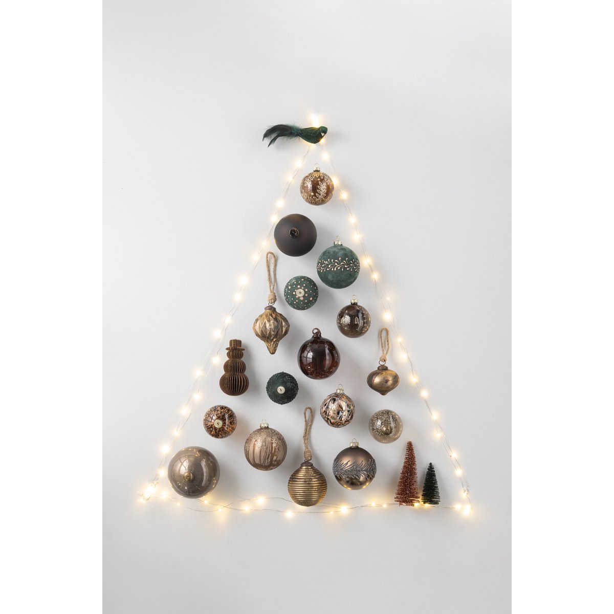 J-Line - Doos met kerstballen 'Kynford' (Maat S, Set van 6, Bruin met zwart)