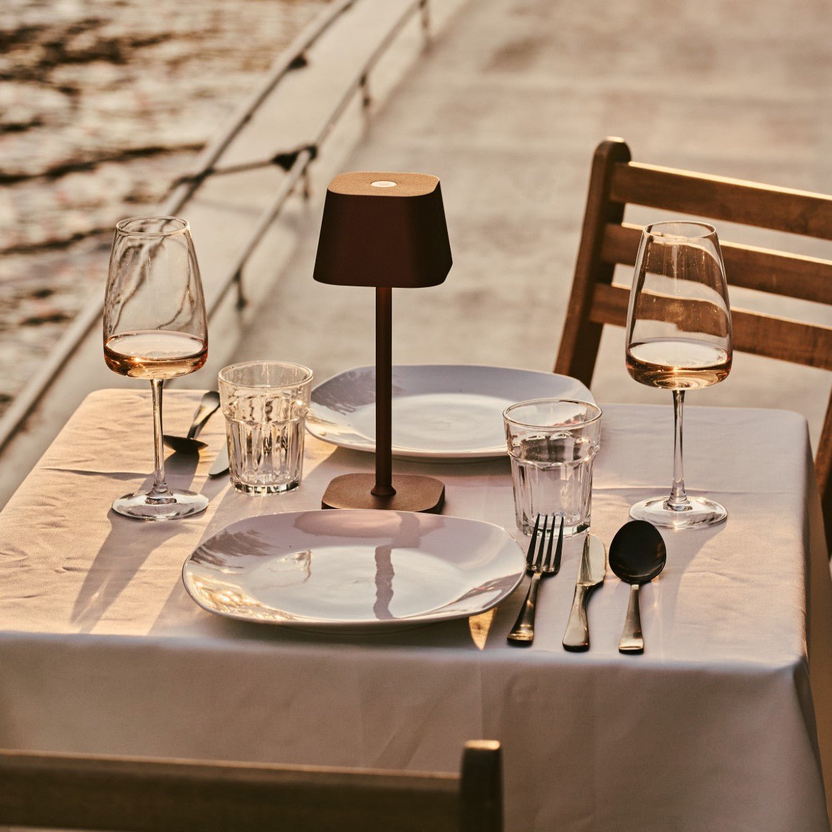 Tavellio-Amsterdam - Ava Bronze - Oplaadbare tafellamp | Stijlvol, draadloos en dimbaar