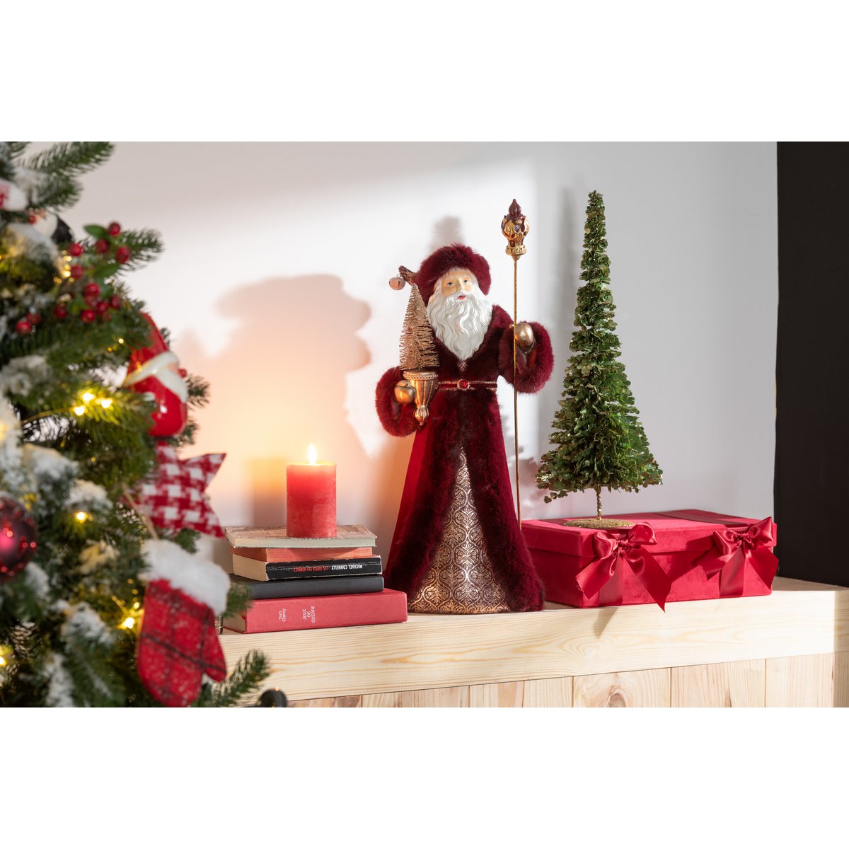 J-Line - Decoratief kerstfiguur 'Kerstman' (Rood/Groen)