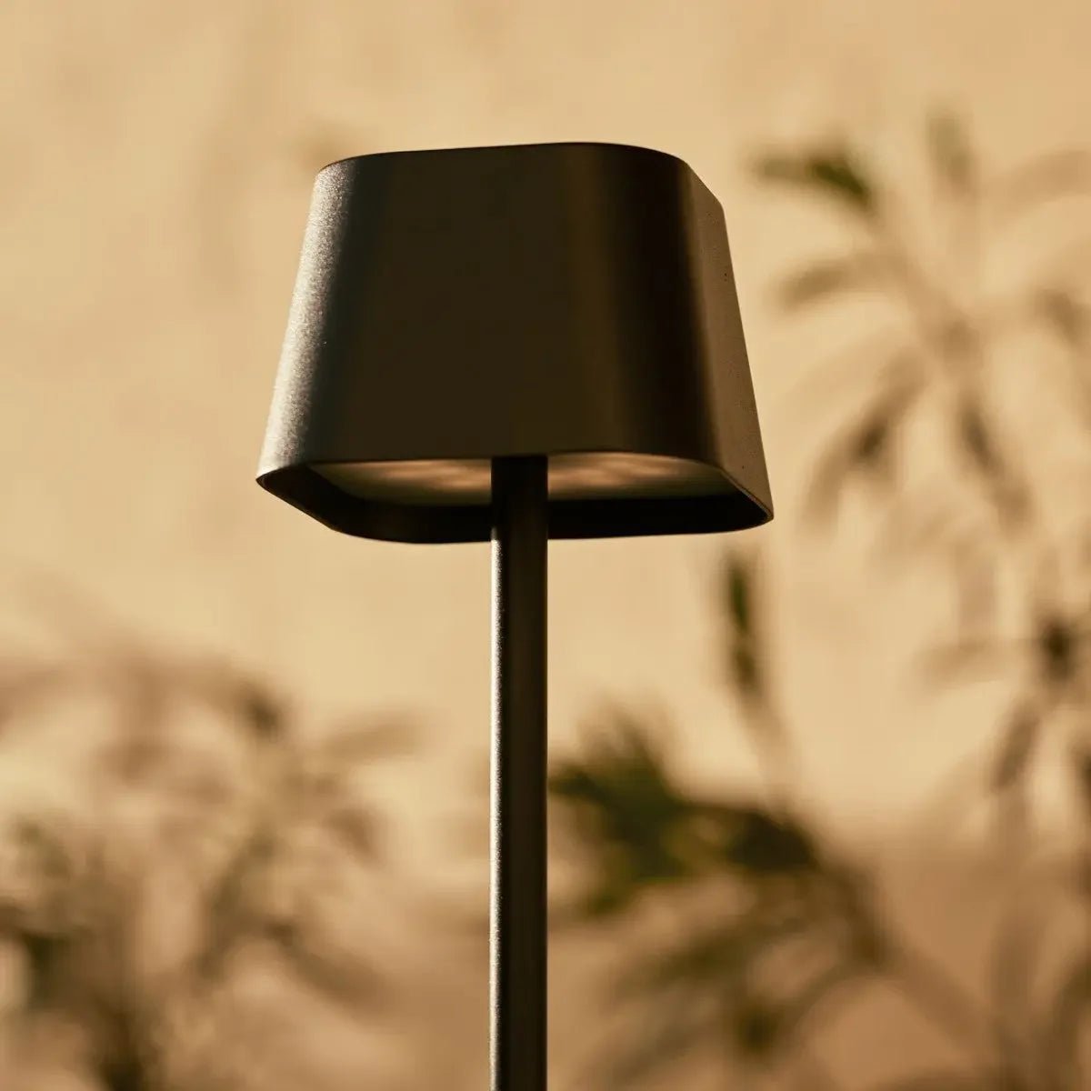 Tavellio-Amsterdam - Ava Zwarte Oplaadbare Tafellamp