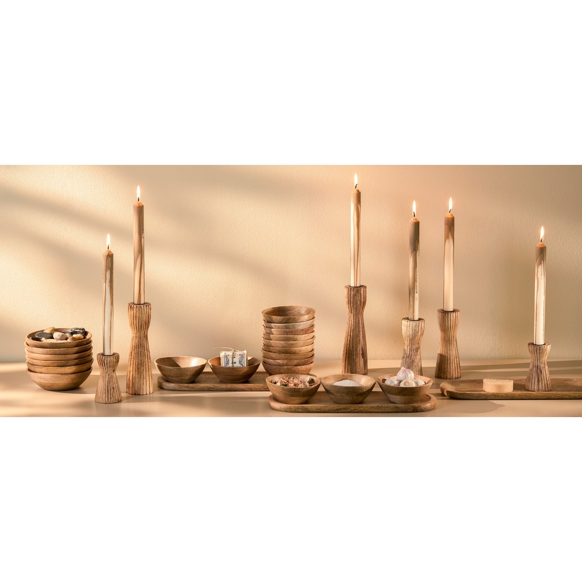 Mica Decorations - Tomar Schaaltjes en Dienblad - L35 x B12 x H5 cm - 100% FSC Mangohout - Lichtbruin