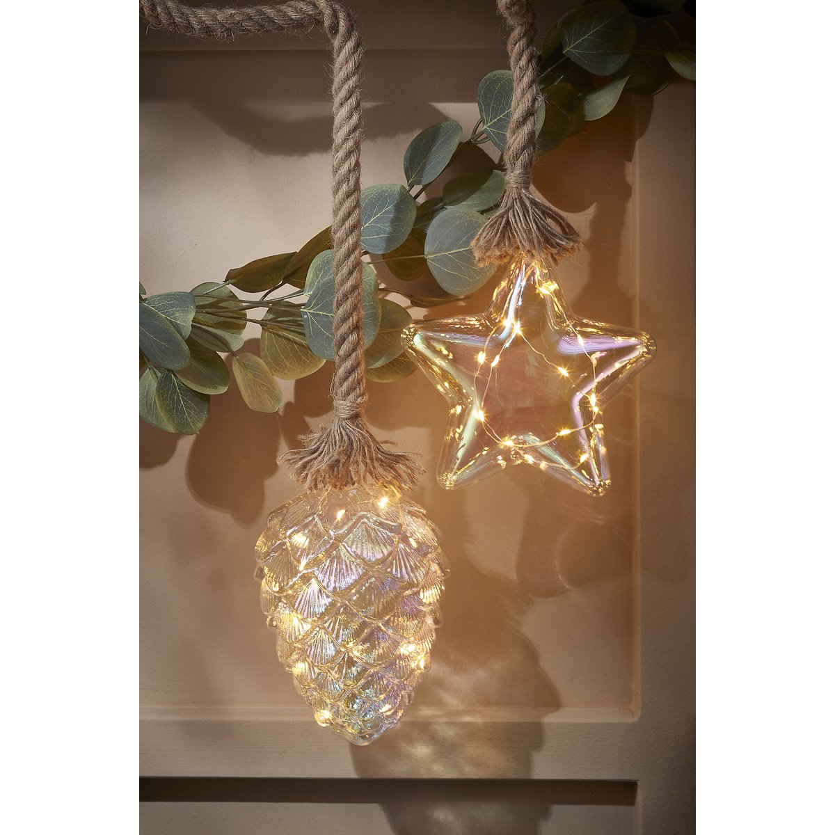 Mica Decorations - Eucalyptus Kunstslinger - L180 cm - Groen