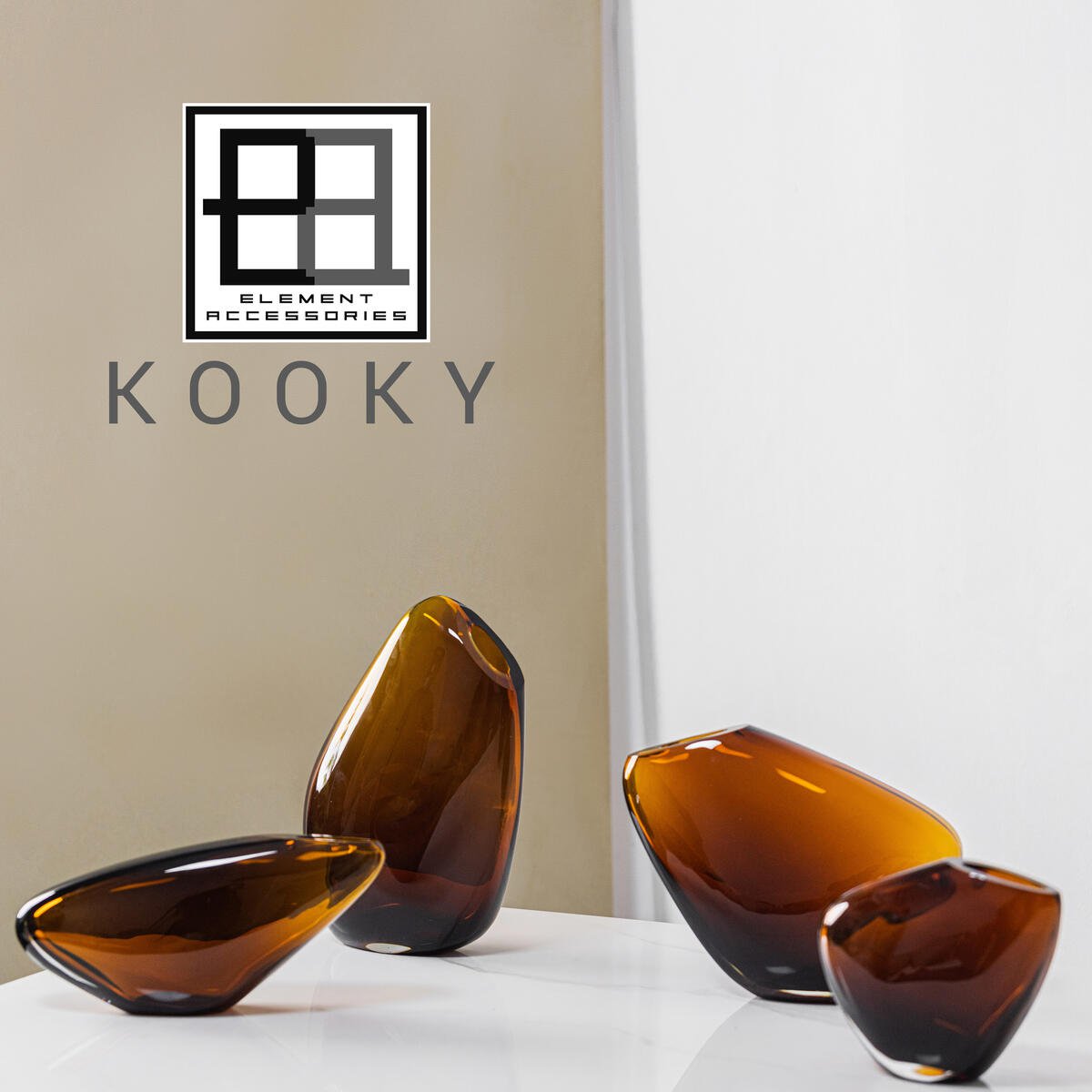 Element Accessories - Innovatieve designvaas, kiezelachtige organische vorm, KOOKY21AM