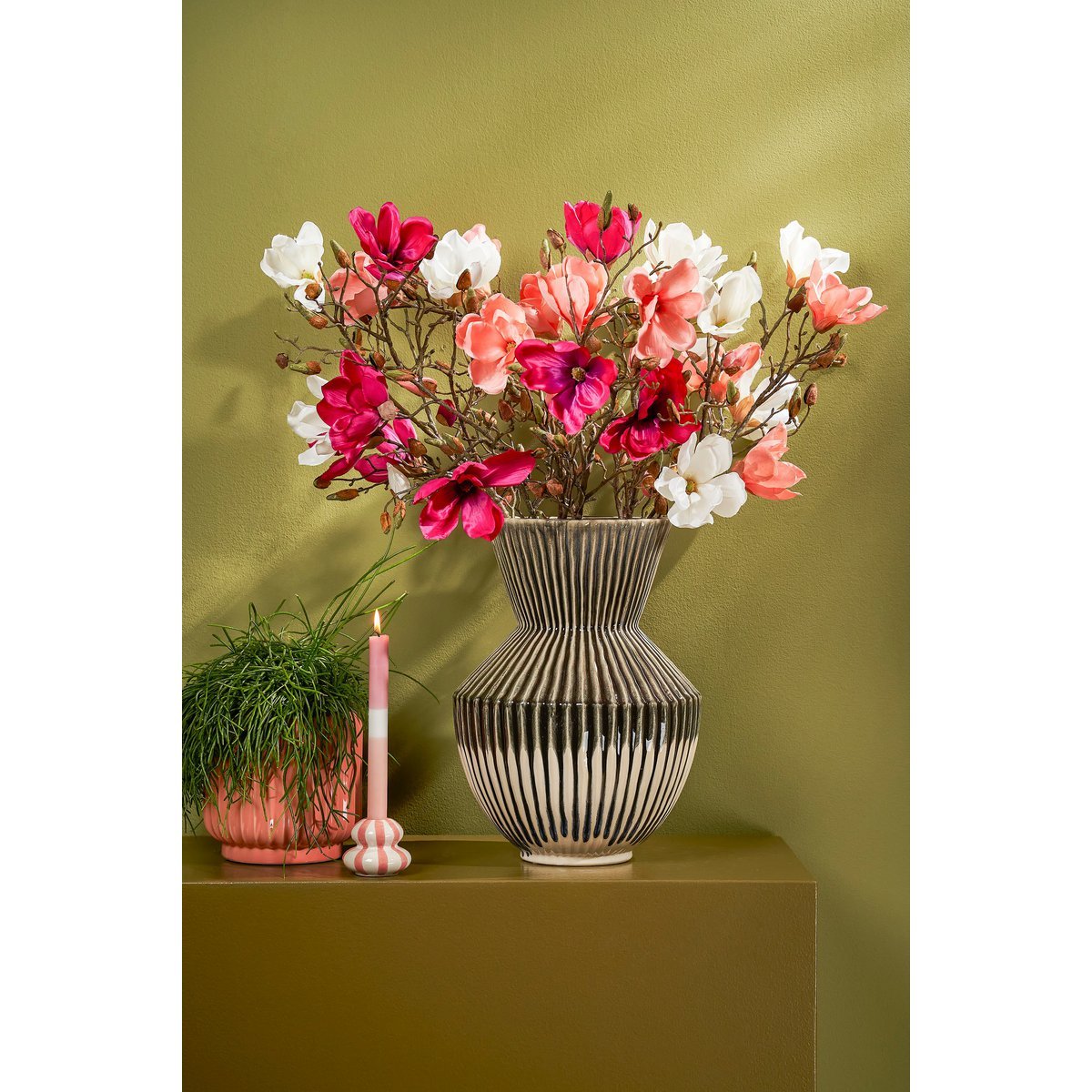 Mica Decorations - Magnolia Kunstbloem - H88 cm - Donkerroze