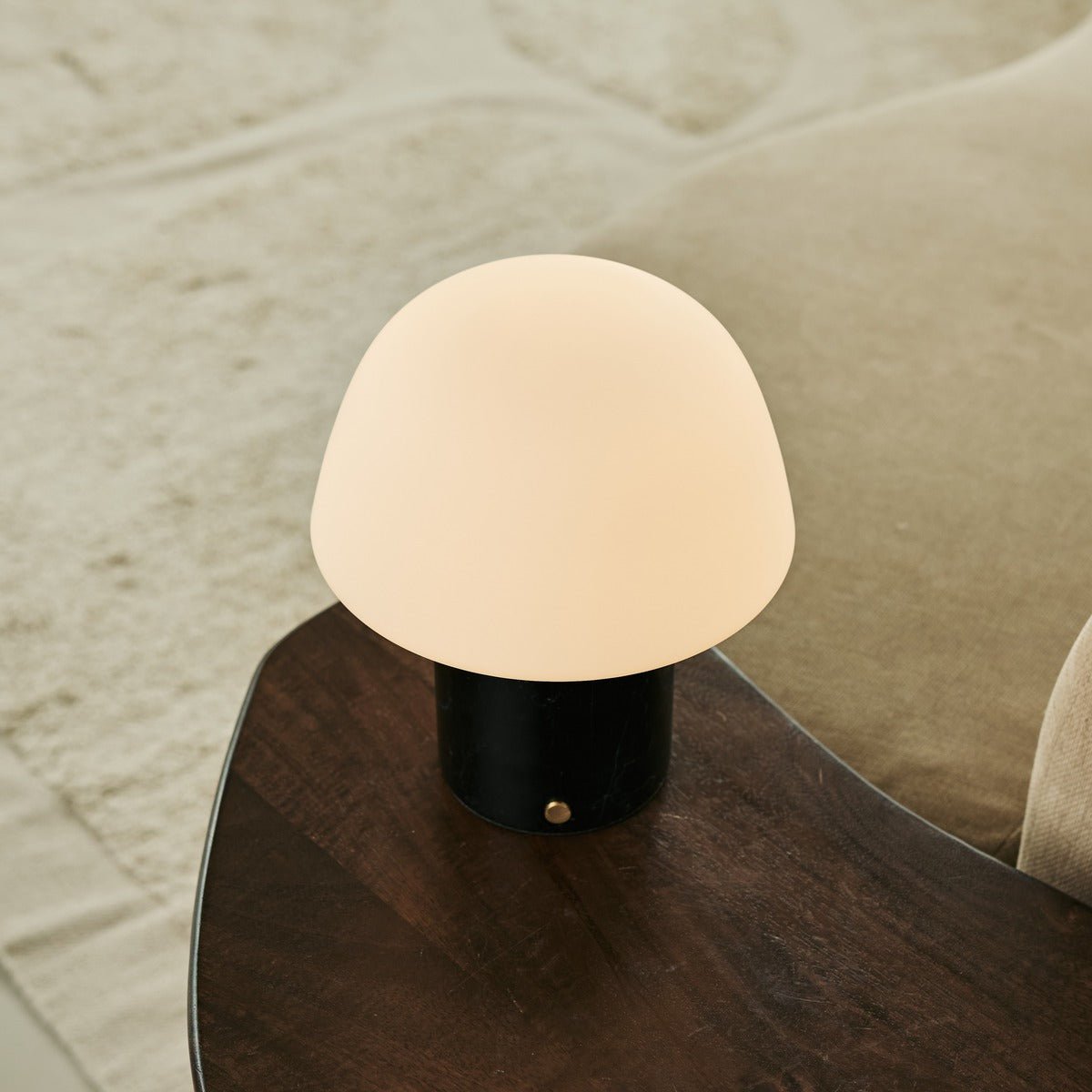 Tavellio-Amsterdam - Maes Black / Nero Marquina - Elegante marmeren oplaadbare tafellamp, tot 100 uur verlichting, stijlvol en functioneel