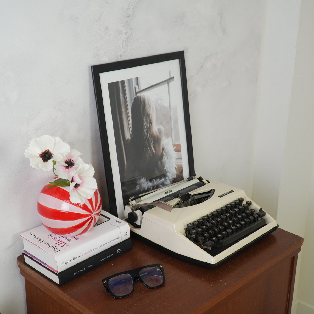 Housevitamin - Vaas - Bloemvaas Swirl - Rood/roze - 15x15x15cm