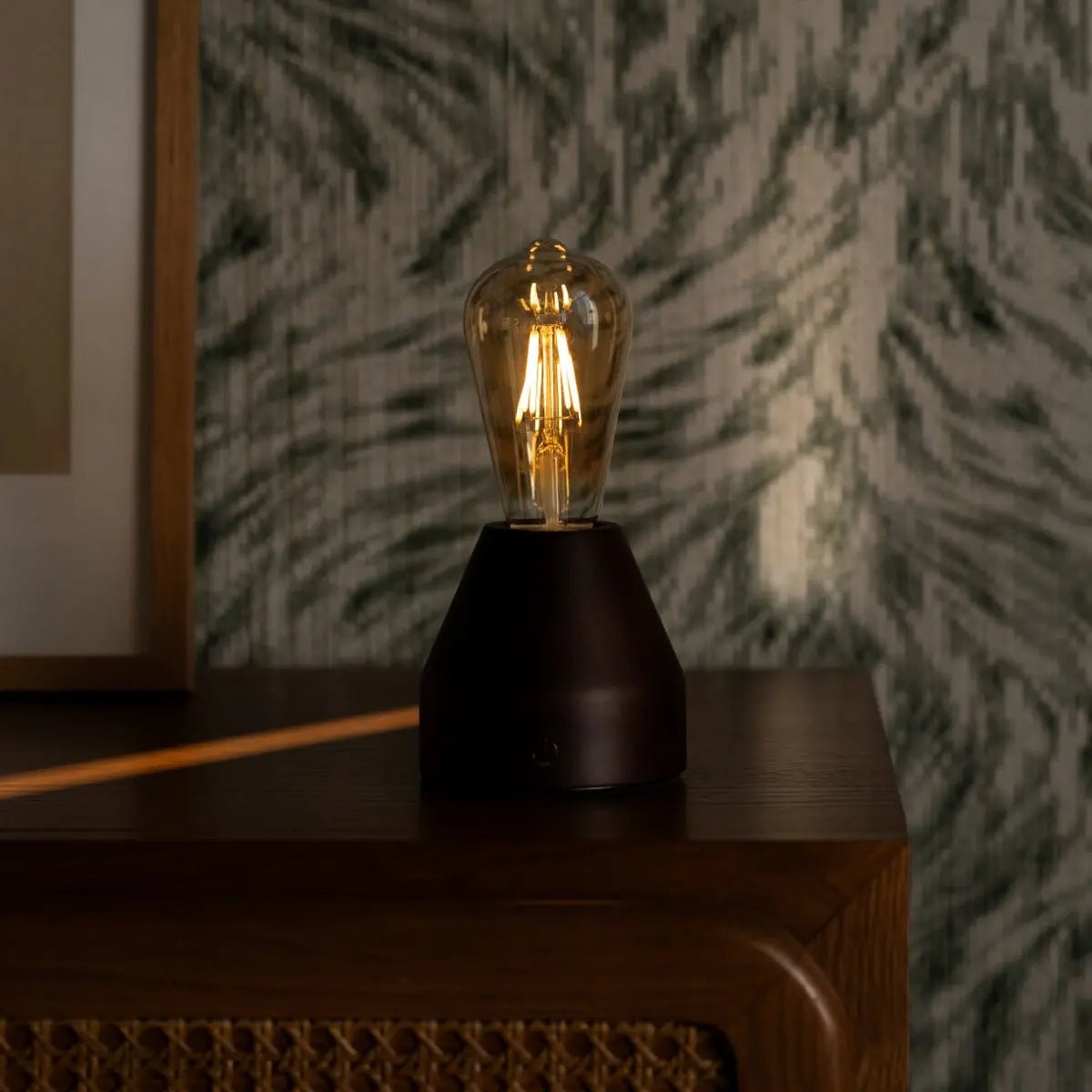 Tavellio-Amsterdam - Zavi donkerbruine oplaadbare LED-tafellamp | Dimbaar en draagbaar | Batterijduur van 80 uur