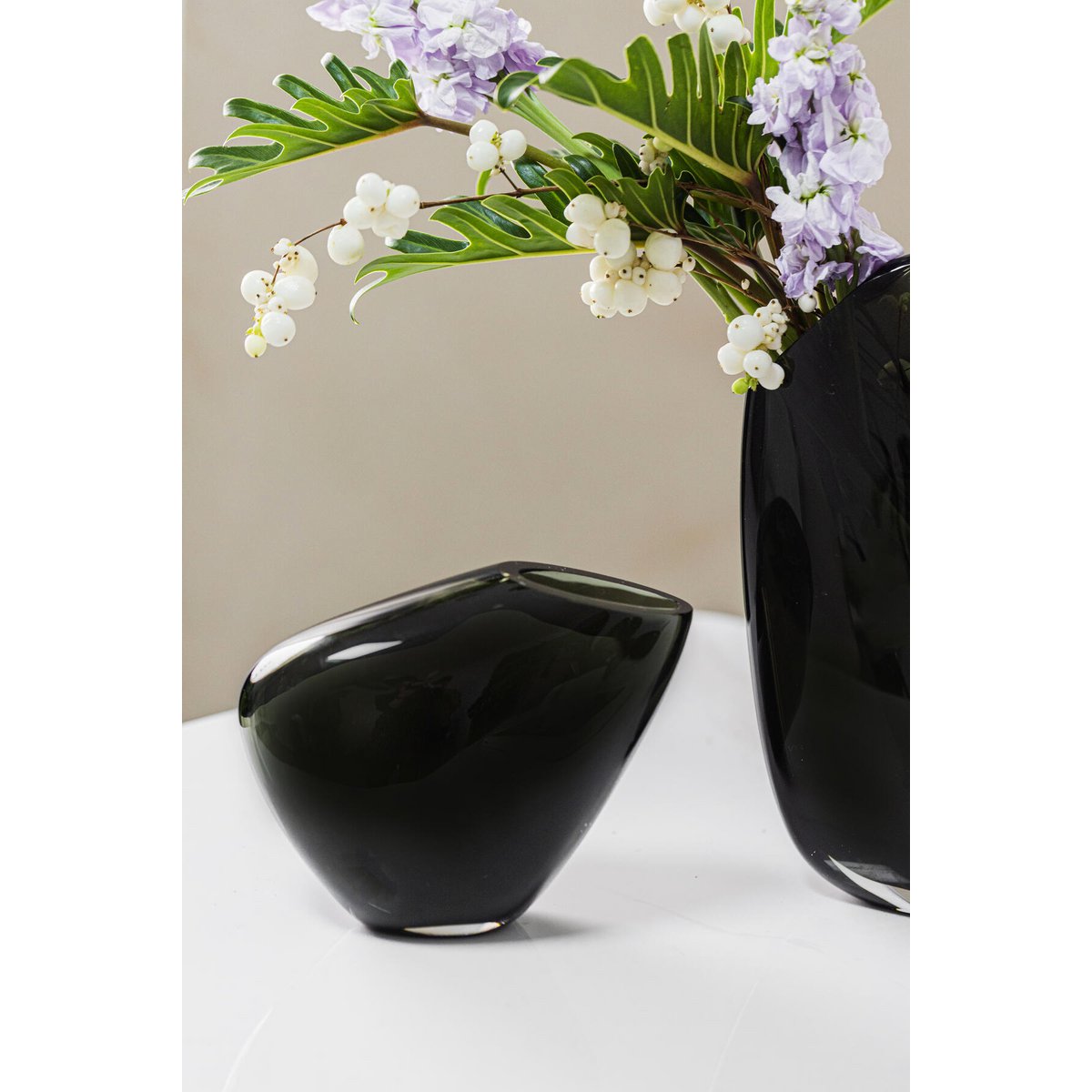 Element Accessories - Innovatieve designvaas, kiezelachtige organische vorm, KOOKY21GR