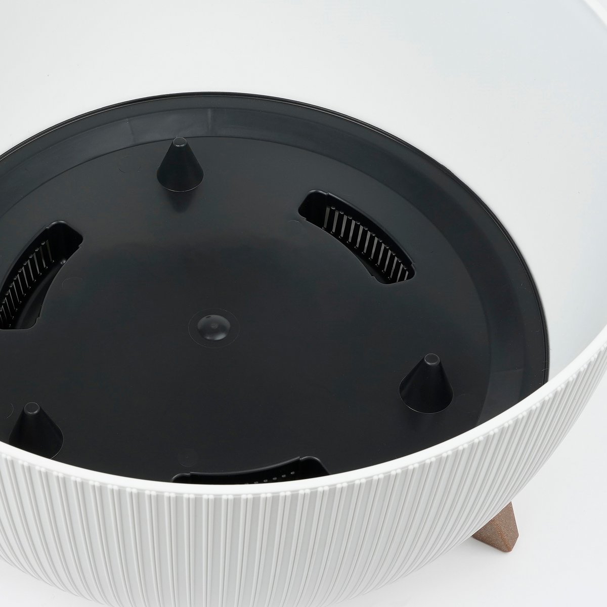 Mica Decorations - Doppio Blumentopf auf Beinen - H20,5 x Ø40 cm - Recycelter Kunststoff - FSC Mix - Weiß