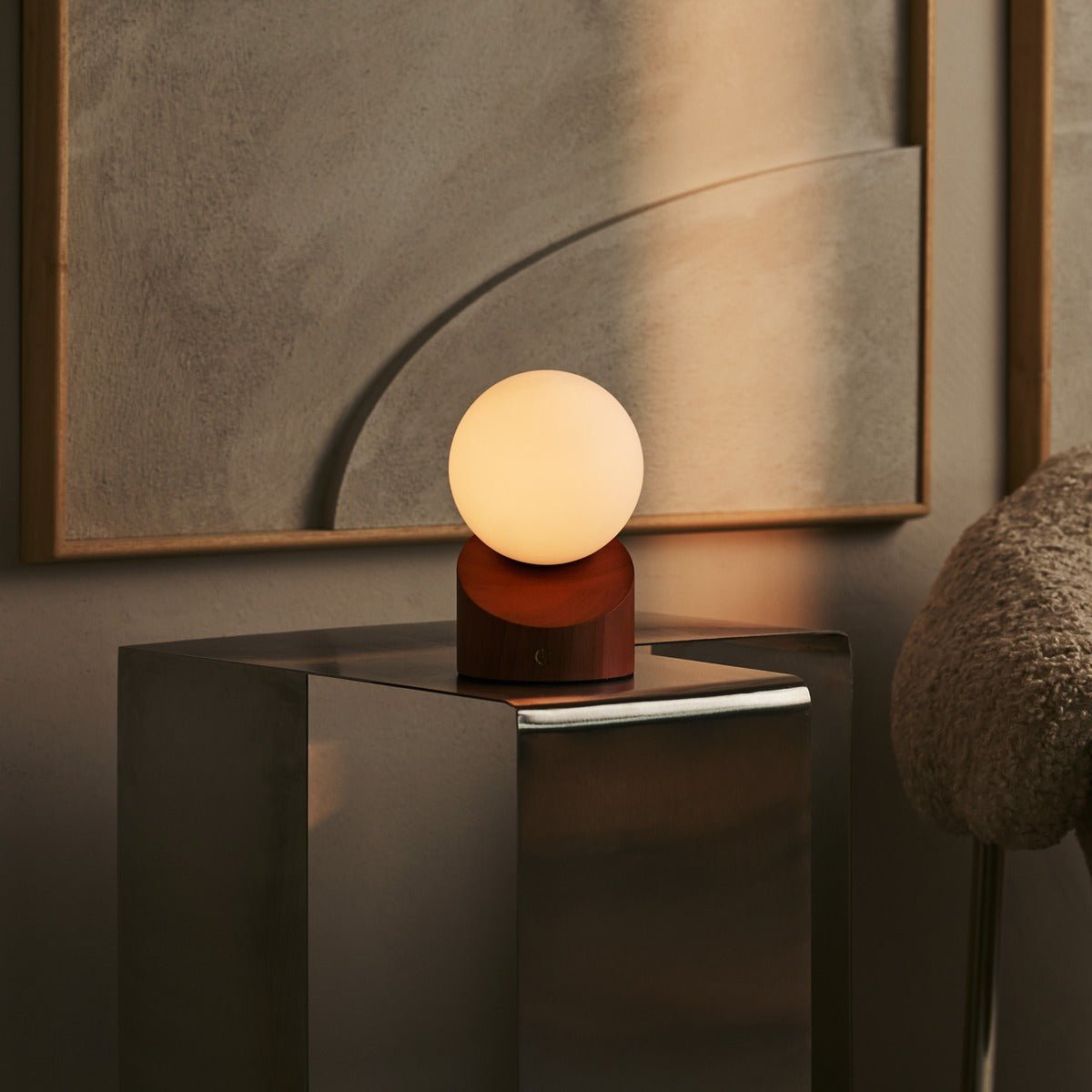Tavellio-Amsterdam - Morris Chestnut Brown Stijlvol oplaadbare lamp-draadloos, dimbaar, milieuvriendelijk ontwerp