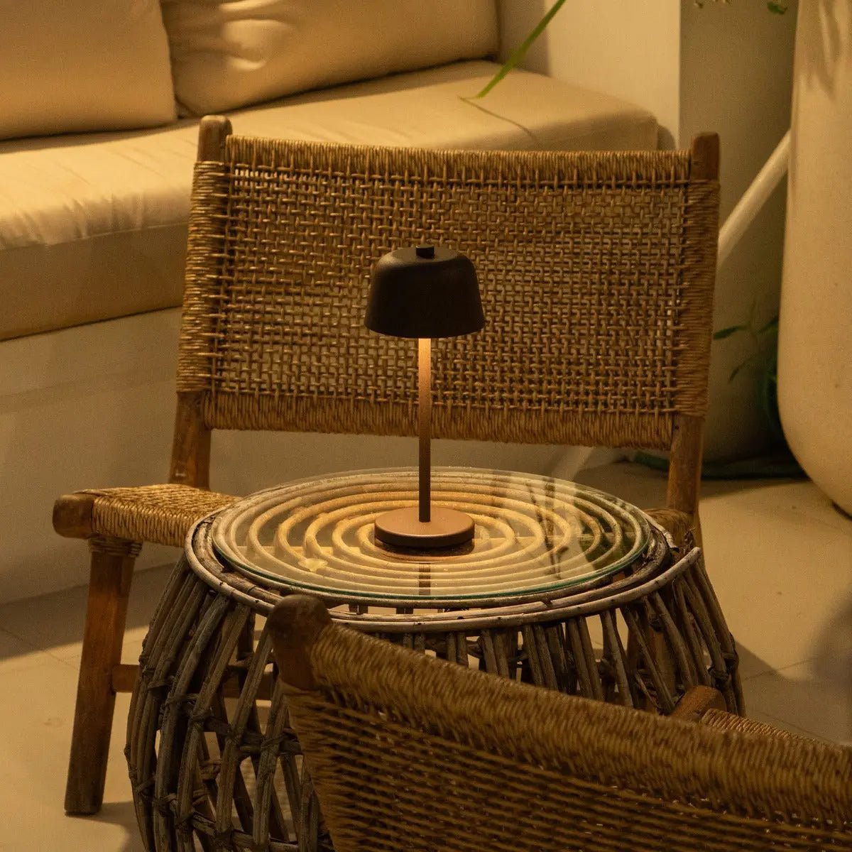 Tavellio-Amsterdam - Anton Mokka Bruin Oplaadbare Tafellamp | Strakke en draadloze verlichting