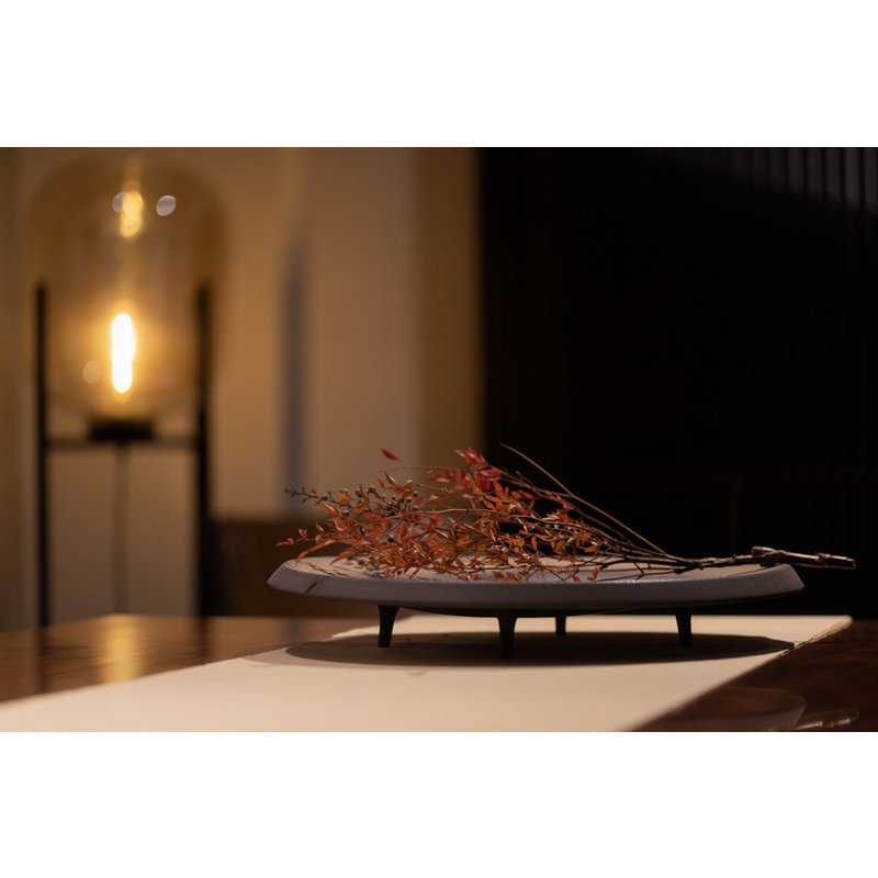 Element Accessories - New Modern keramiek high-end design bord East+West, OTA06BB