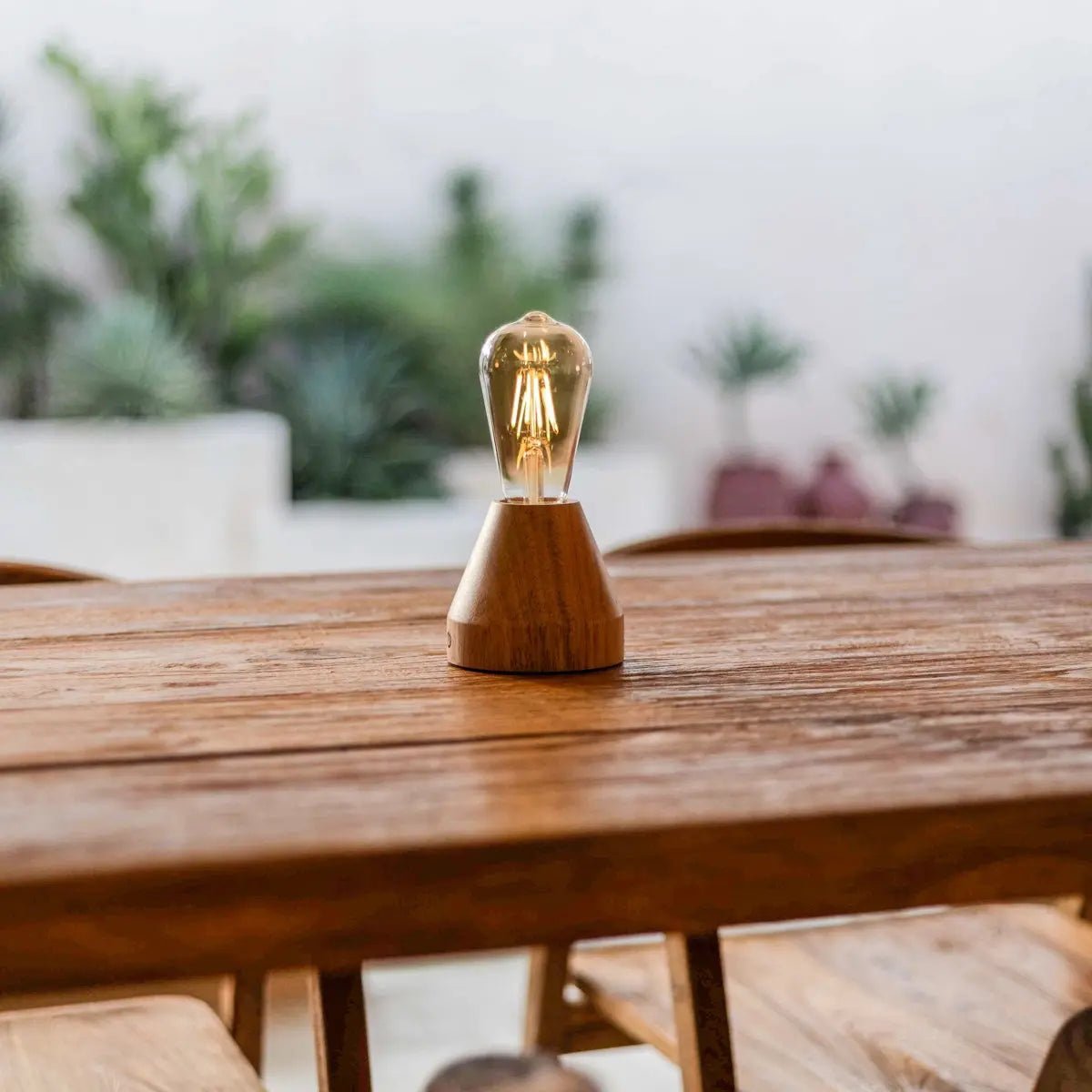 Tavellio-Amsterdam - Zavi lichtbruine oplaadbare LED-tafellamp | Dimbaar en draagbaar | Batterijduur van 80 uur